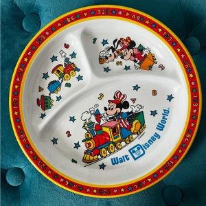 Vintage Kibouki Walt Disney World Children’s Divided 8” Plate